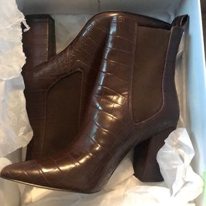 BNIB Steve Madden booties size 8.5